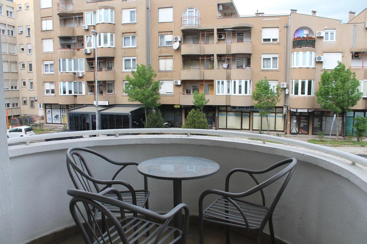 Apartman Anida Apartment โมสตาร์ ภายนอก รูปภาพ